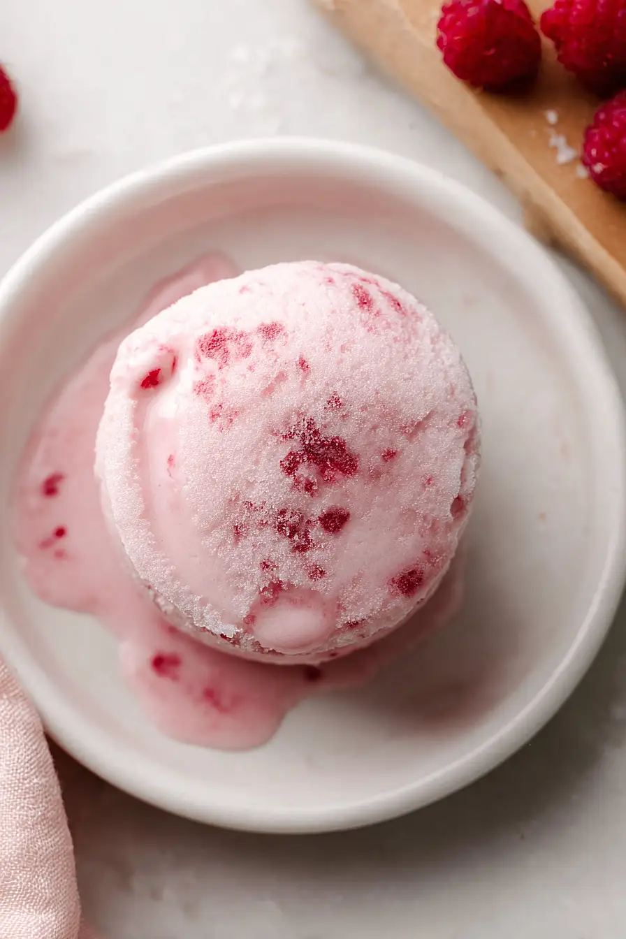 raspberry frozen yogurt bites